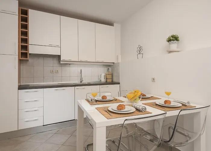 Olaf Апартаменты *