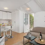 奥拉夫公寓 *